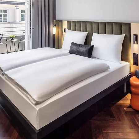 Hotel Amano